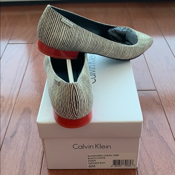 Calvin Klein (White label) Leather pumps - Picture 5 of 8